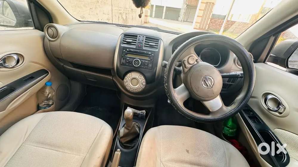 Nissan Sunny 2012 Diesel Well Maintained Top Model Push Button Start