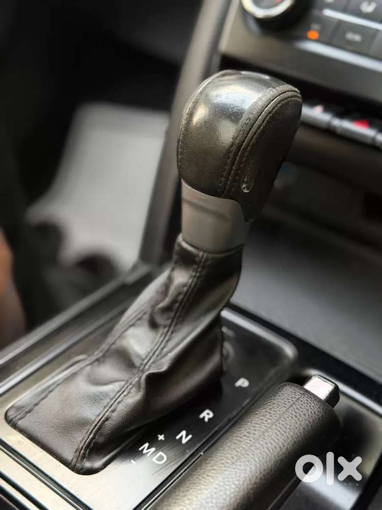 Mahindra Xuv700 2.2 Ax 5 Diesel At Str, 2023, Diesel