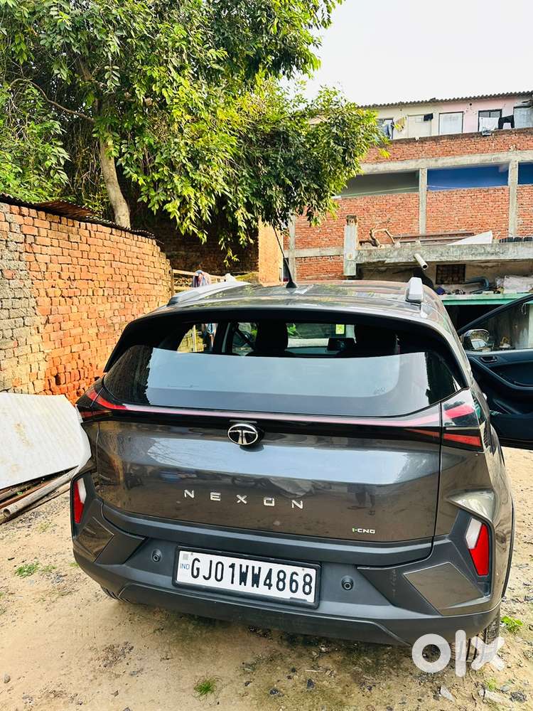 Tata Nexon Smart Plus.s Cng 2025