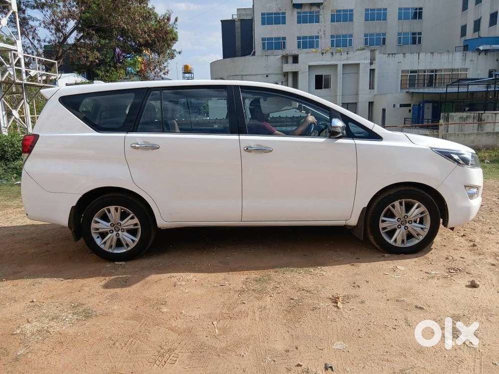 Toyota Innova Crysta 2.8z Automatic, 2018, Diesel