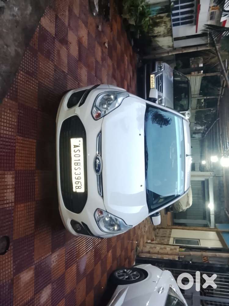 Ford Figo 1.2p Trend Mt, 2015, Petrol