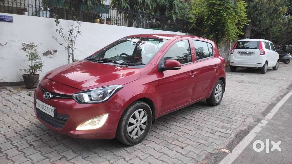 Hyundai I20 Sportz Petrol  2013  Excellent Condition