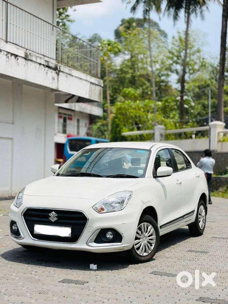 Maruti Suzuki Dzire 1.2 Vxi, 2023, Petrol