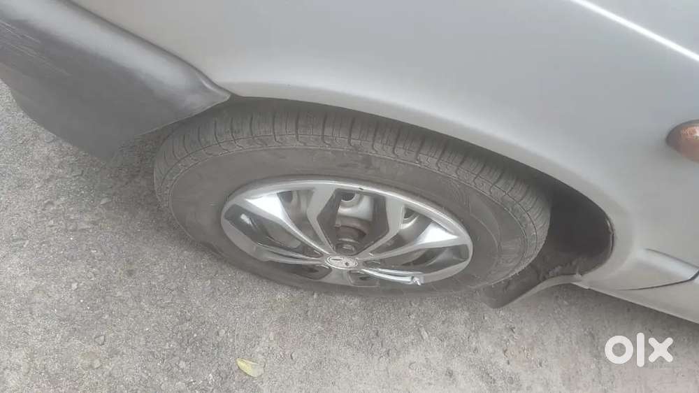 Maruti Suzuki 800 2006