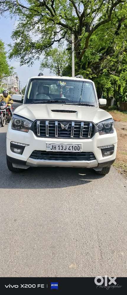 Mahindra Scorpio 2023 Diesel Well Maintained