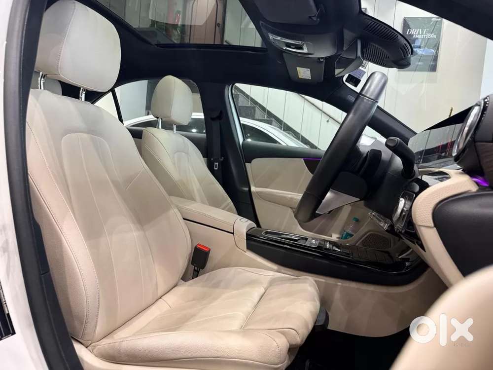 Mercedes-benz A-class Limousine 200, 2025, Petrol