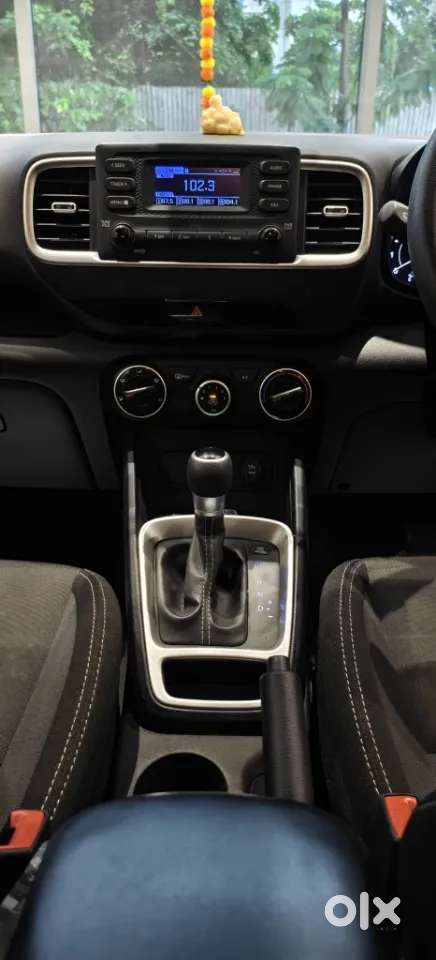 Hyundai Venue 1.0 S (o) Turbo Dct, 2021, Petrol