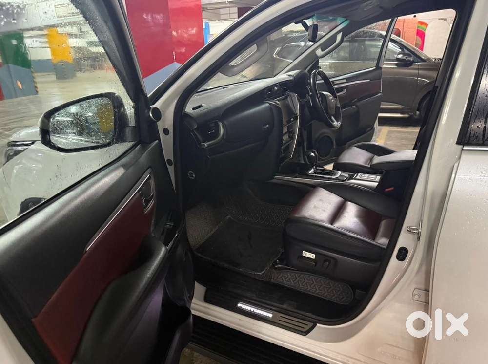 Toyota Fortuner Legender 4x2 At 2.8, 2023, Diesel