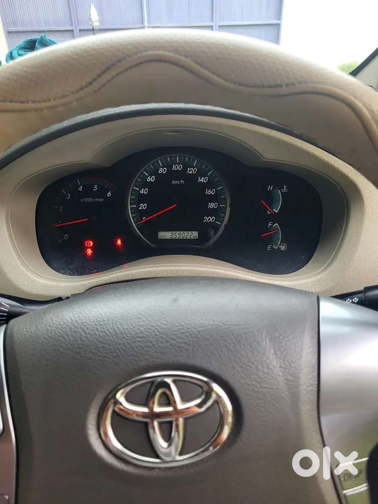 Toyota Innova 2.5 Vx 2014