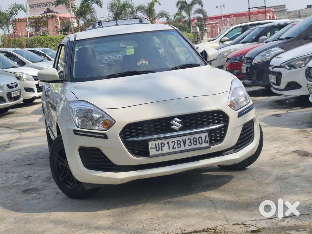 Maruti Suzuki Swift Vxi + Manual, 2024, Petrol
