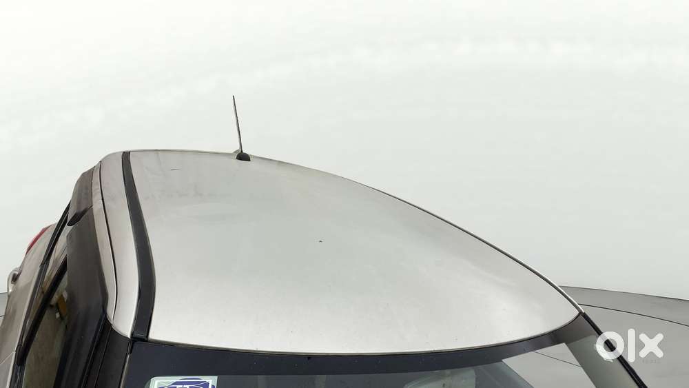 Maruti Suzuki Swift 1.2 Vxi (o), 2017, Petrol