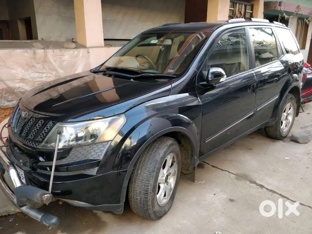 Mahindra Xuv500 November 2014 Diesel 77000 Km Driven