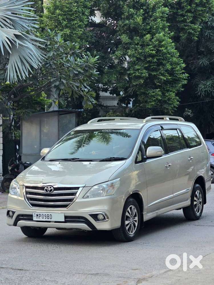 Toyota Innova 2.5 Vx 8 Str, 2015, Diesel