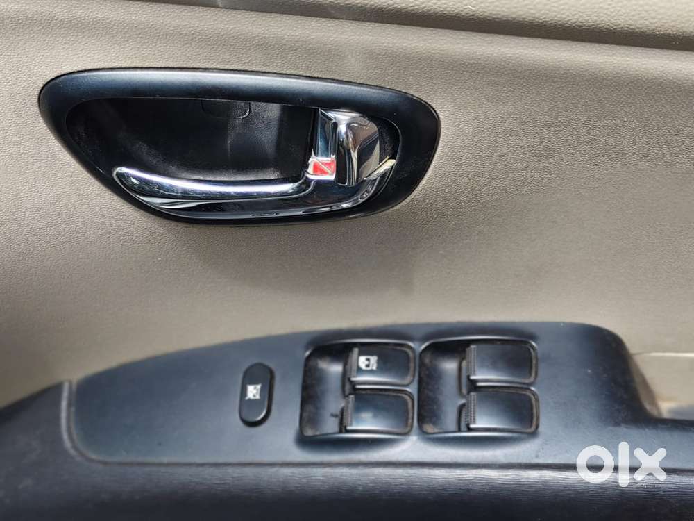 Hyundai I10 Sportz Petrol 2016 Tax 2031 Barasat Rto