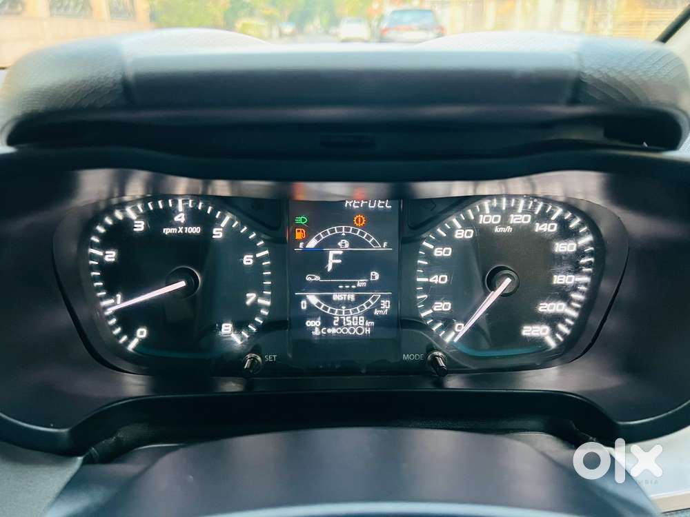 Tata Altroz Xz, 2022, Petrol