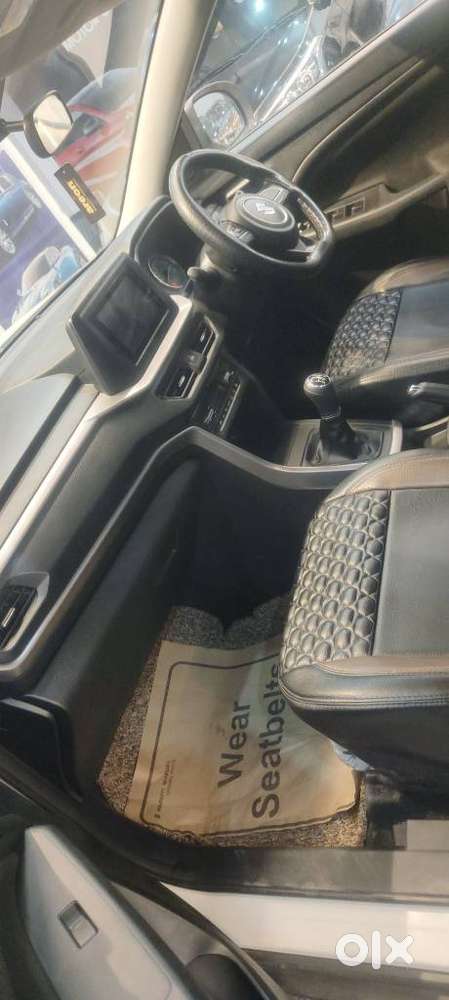Maruti Suzuki Brezza 1.5 Vxi Cng, 2024