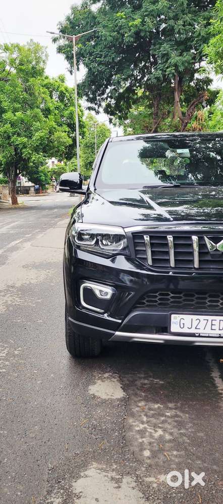 Mahindra Scorpio-n 2.0 Z8 Petrol At 7 Str, 2023, Petrol