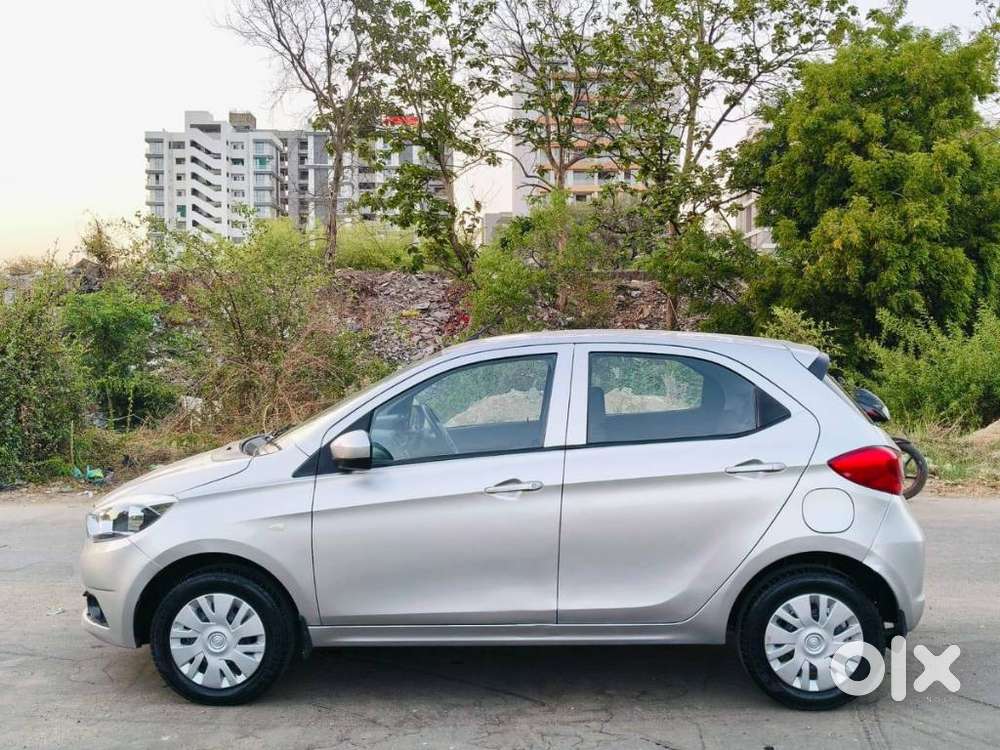 Tata Tiago 1.2 Revotron Xta, 2018, Petrol