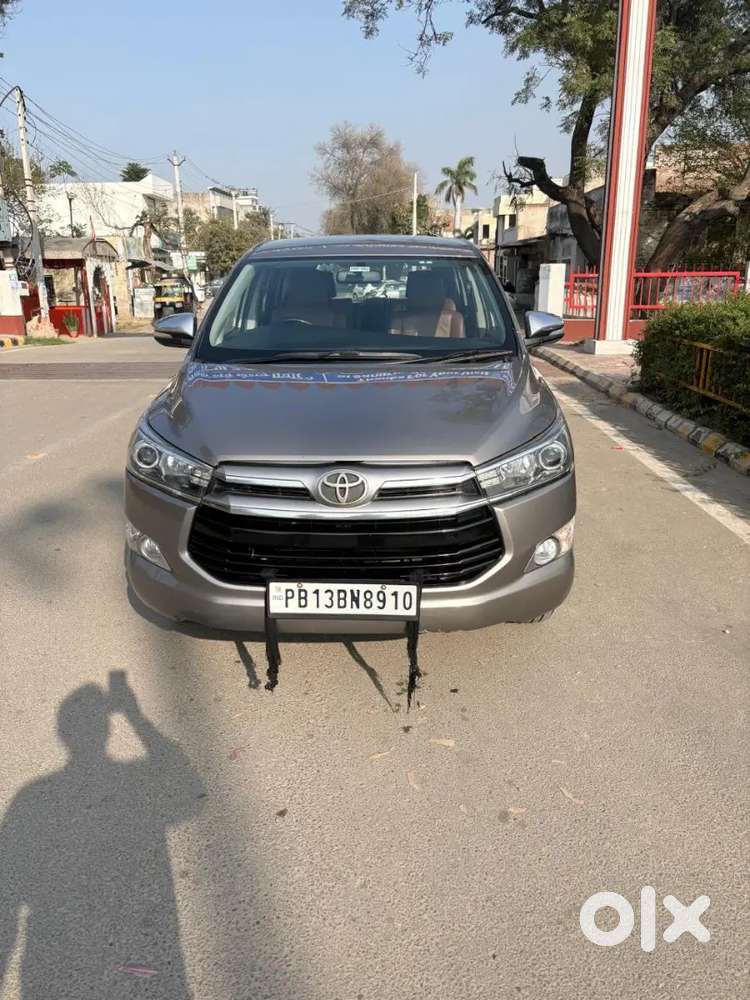 Innova Crysta Z 2.8 Automatic