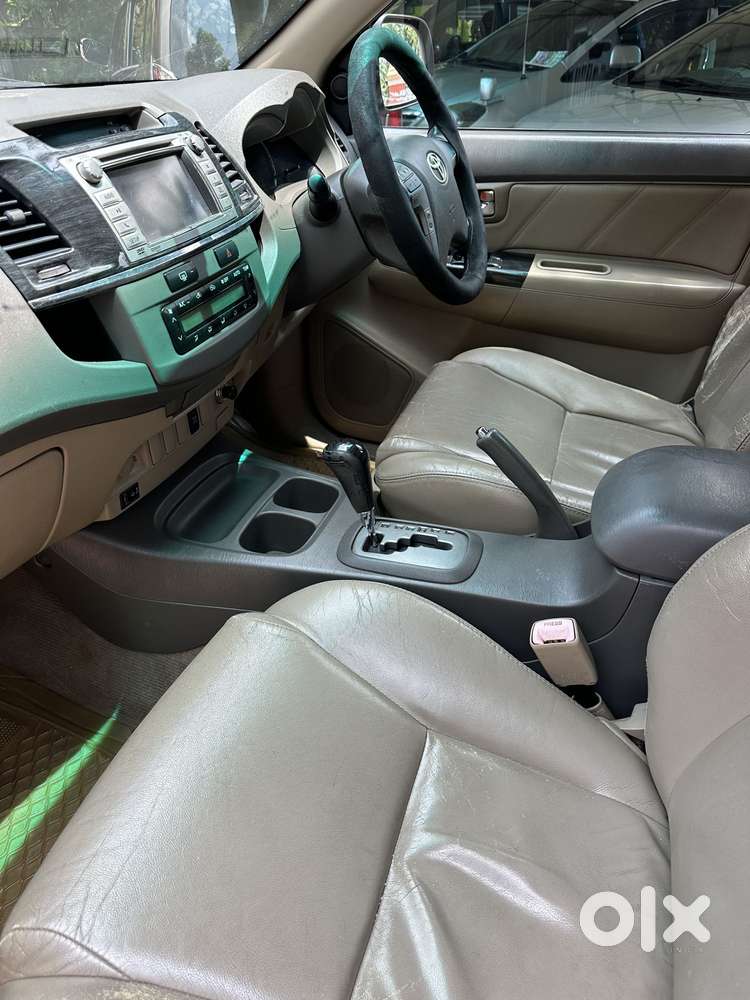 Toyota Fortuner 2011-2016 4x2 At, 2012, Diesel