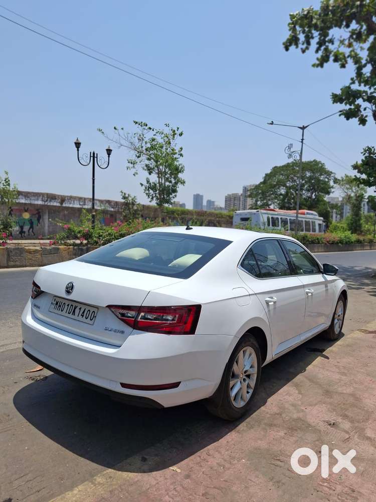 Skoda Superb 2.0 L&k Tsi At, 2019, Petrol