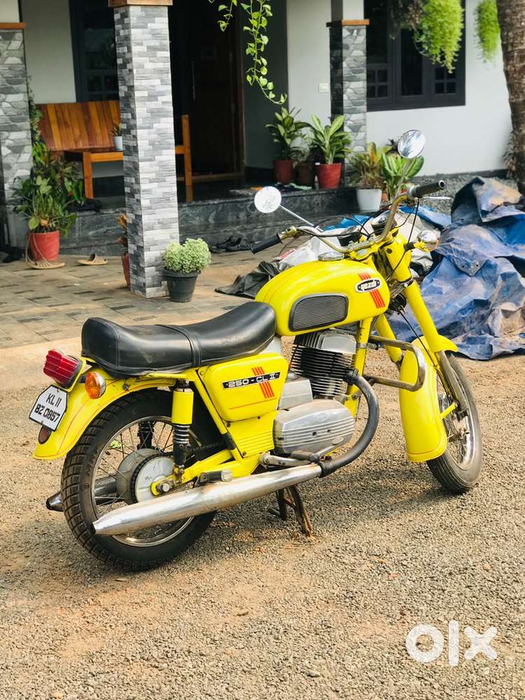 Yezdi CL Motorcycles 1824436021