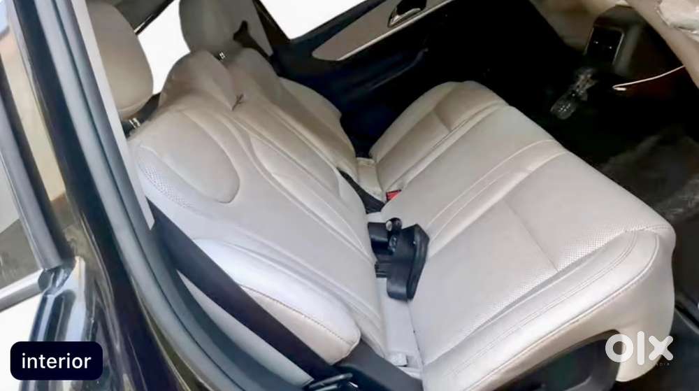 Xuv 700 As Good As New Car