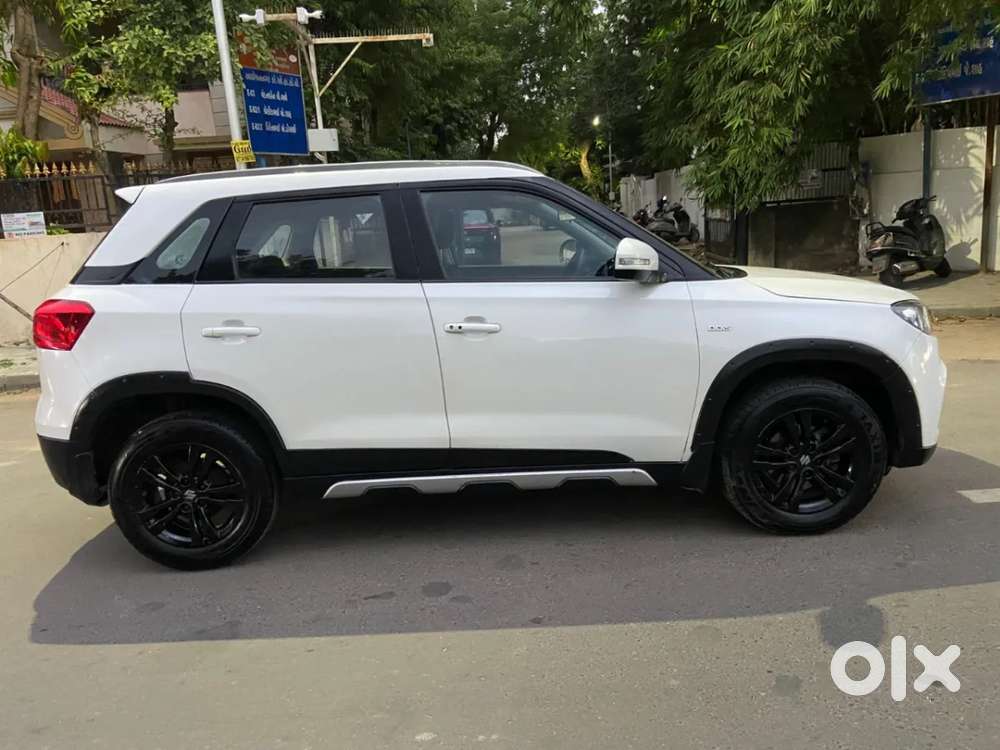 Maruti Suzuki Vitara Brezza Zdi Plus Amt Dual Tone, 2018, Diesel
