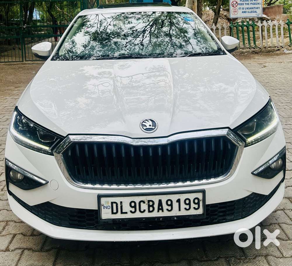 Skoda Slavia 1.0 Tsi Style At, 2022, Petrol
