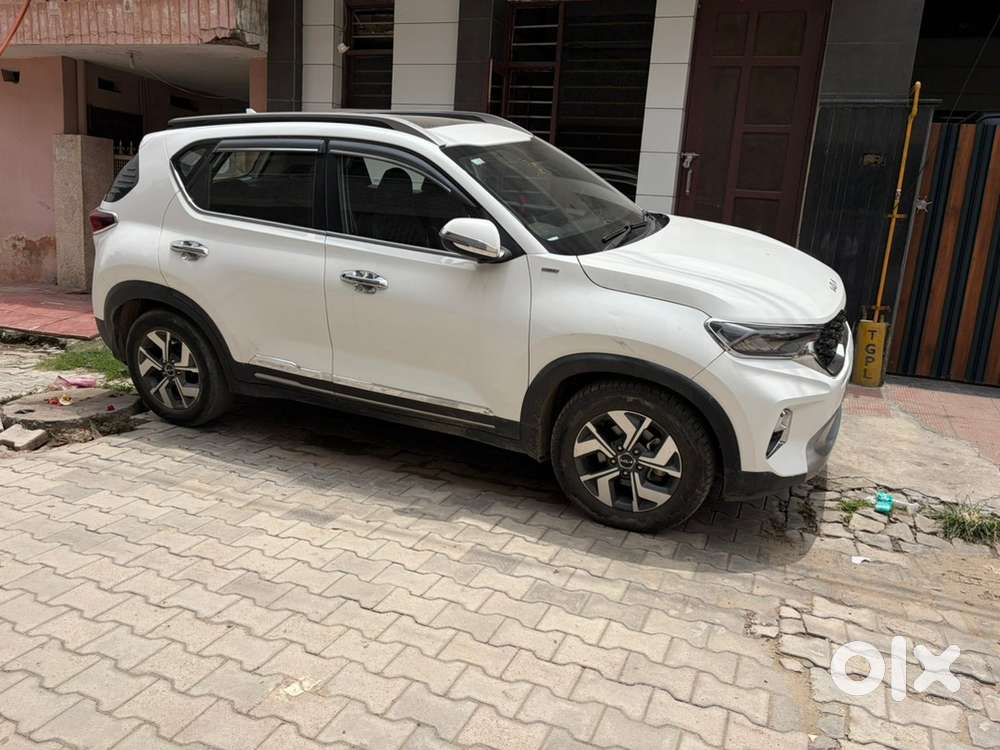 Kia Sonet Petrol 2021