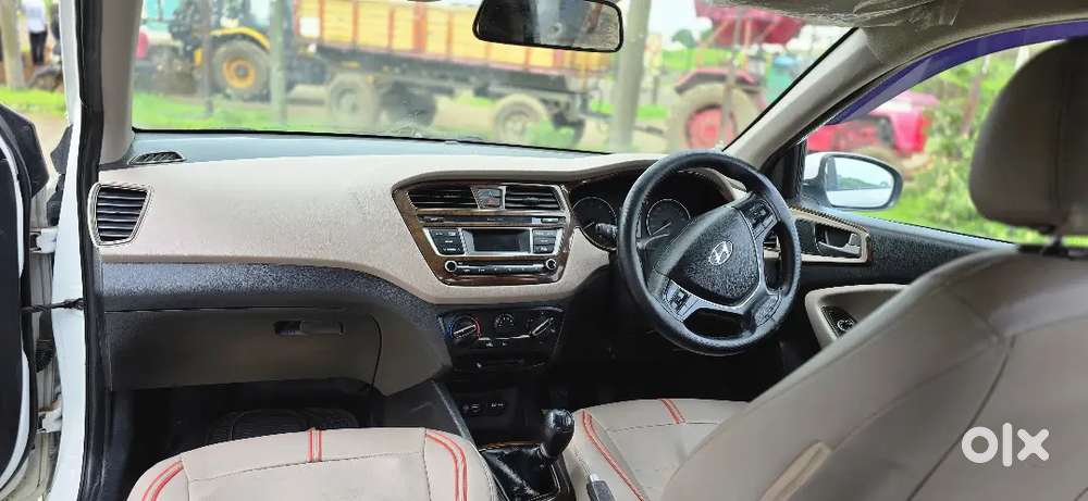 Hyundai I20 Magna Petrol 2015