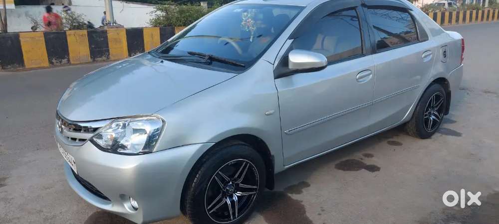 Toyota Etios 2013 Diesel 270000 Km Driven