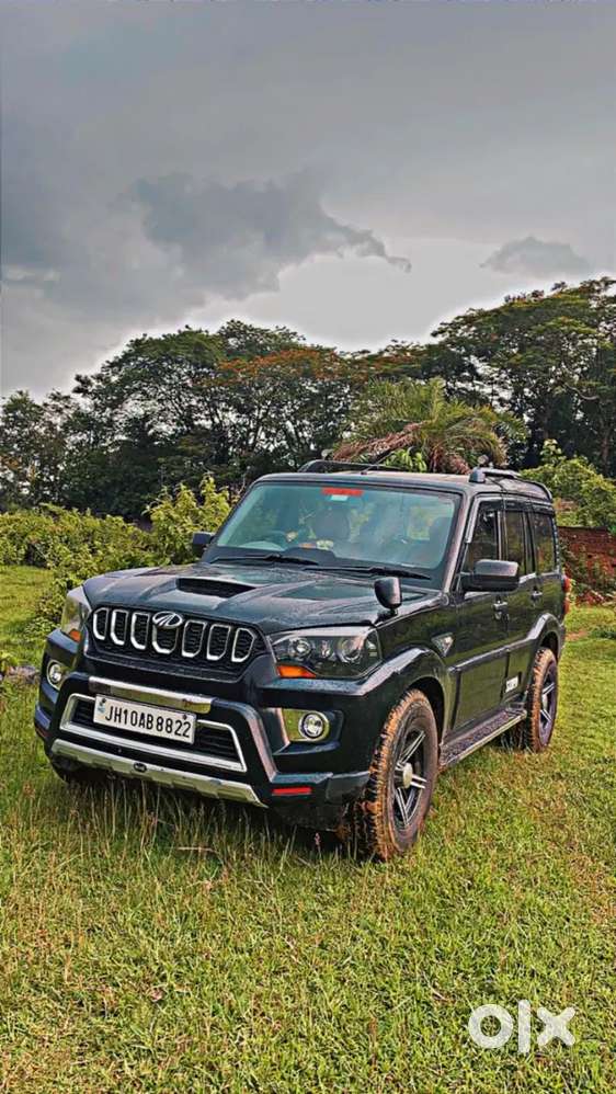 Mahindra Scorpio Classic 2011 Diesel 100000 Km Driven