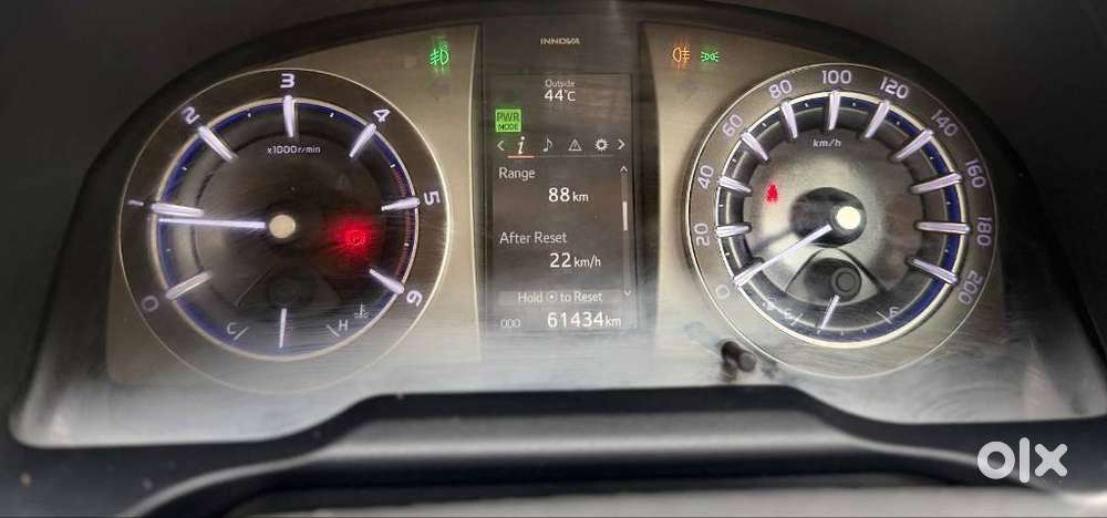 Toyota Innova Crysta 2.4 V 7 Str, 2022, Diesel
