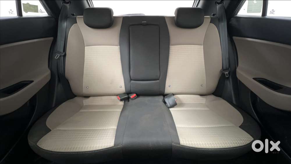 Hyundai Elite I20 1.2 Asta (o) Cvt, 2019, Petrol