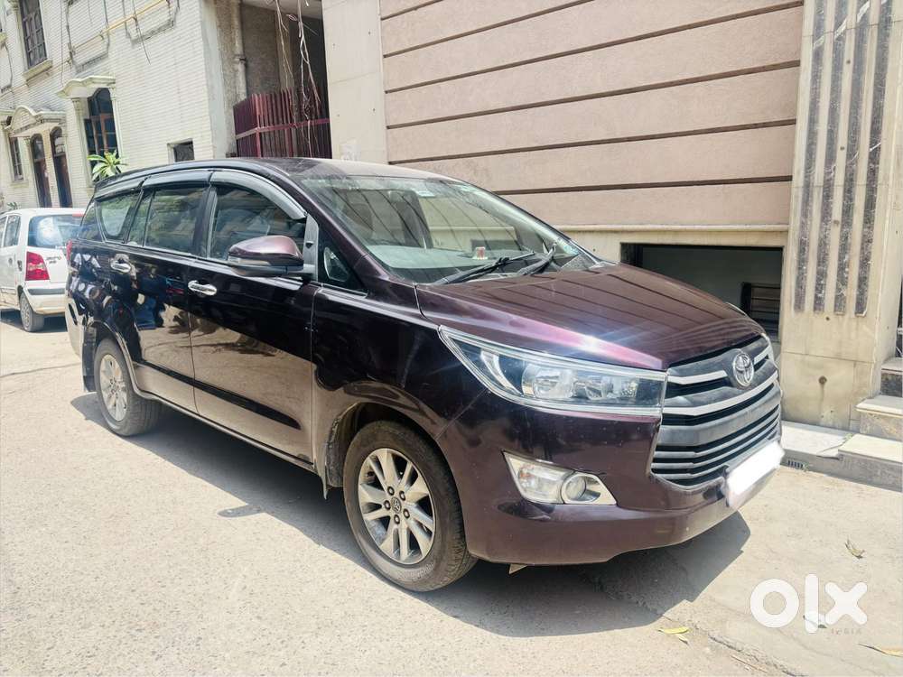 Toyota Innova Crysta 2.7 Gx At, 2019, Petrol