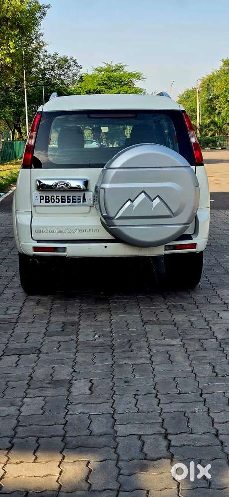 Ford Endeavour, 2015, Diesel