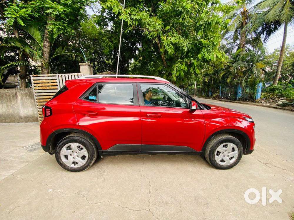 Hyundai Venue 1.2 S (o), 2023, Petrol