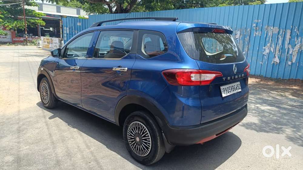 Renault Triber Rxl, 2022, Petrol