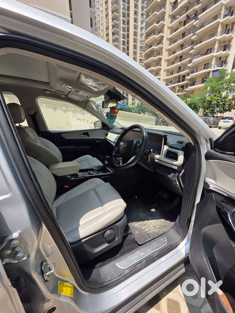 Mahindra Xuv700 Luxury Fully Automatic 2022 Petrol 48000 Km Driven