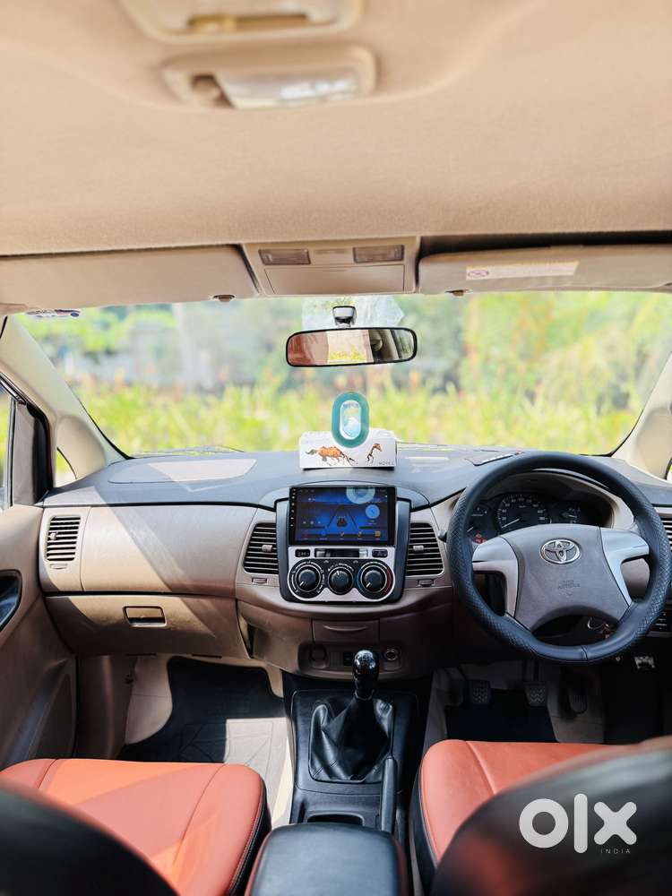 Toyota Innova 2.5 G (diesel) 8 Seater, 2016, Diesel