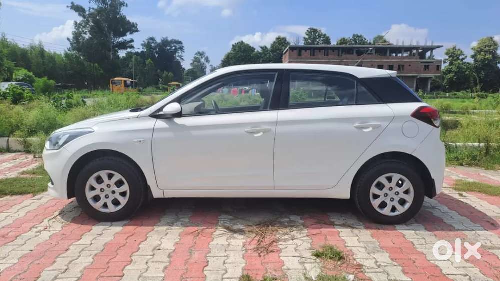 Hyundai Elite I20 [ ] 1.2 Magna, 2015, Petrol