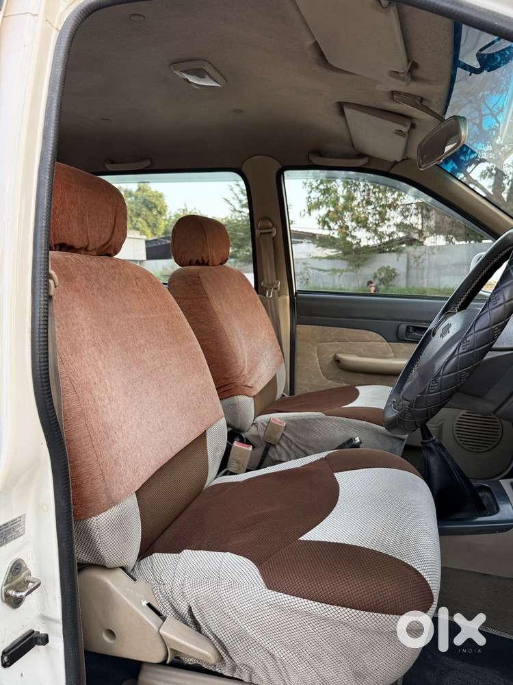 Chevrolet Tavera 2012-2017 Neo 3 Lt 8 Seats Bsiv, 2014, Diesel