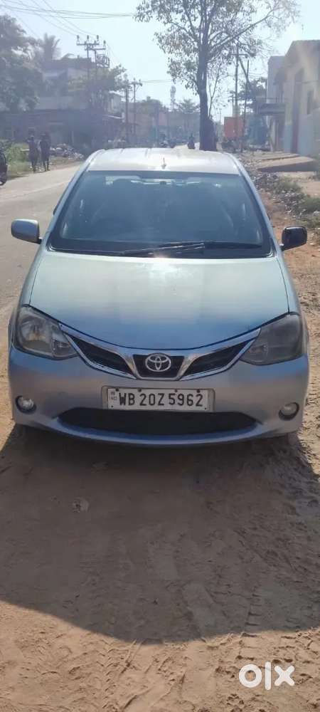 Toyota Etios 2011 Petrol 150000 Km Driven