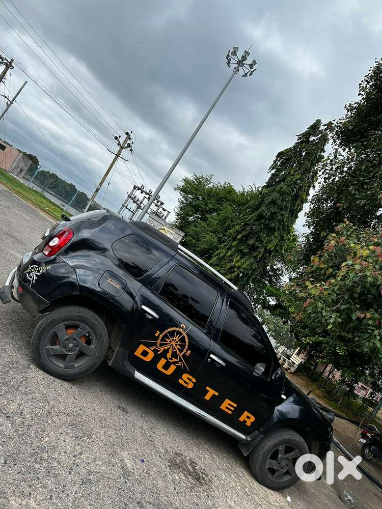 Renault Duster 2013 Diesel  Fully Loaded  Well Maintained