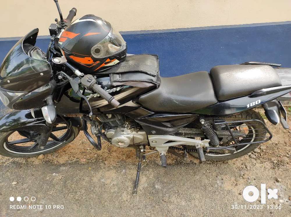 Pulsar 180 store second hand olx