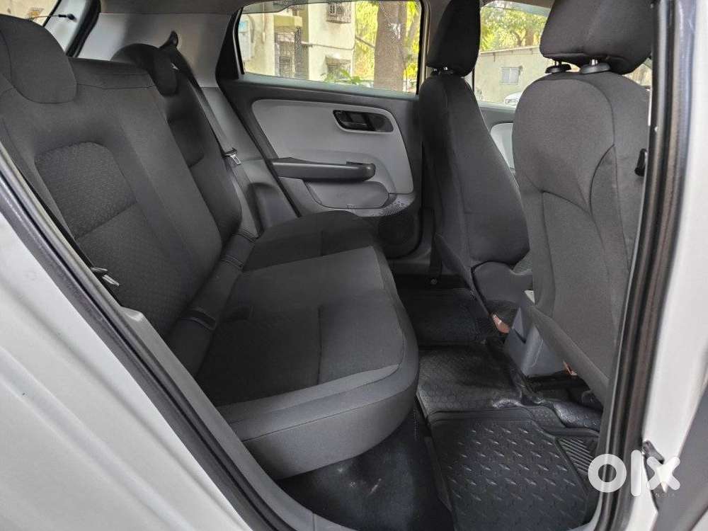 Tata Altroz 1.2 Xma Plus, 2021, Petrol