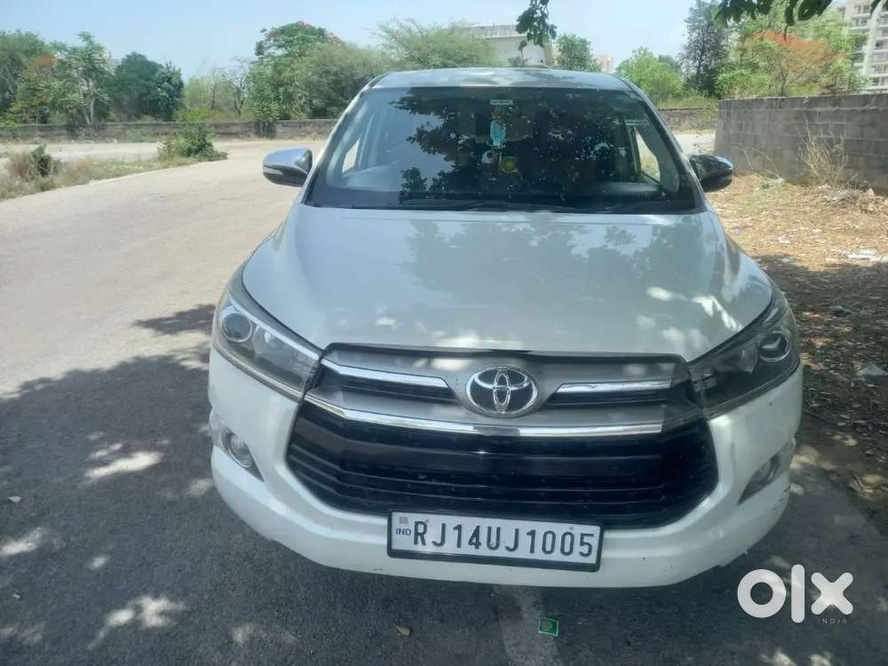 Toyota Innova Crysta 2016 Diesel Manual
