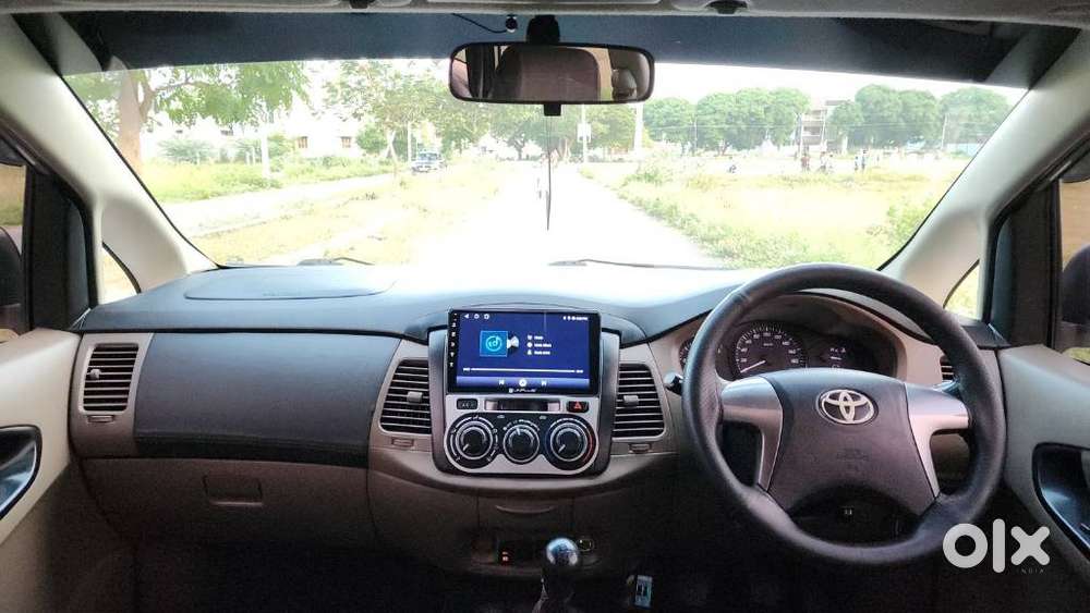 Toyota Innova 2.5 G (diesel) 7 Seater, 2016, Diesel