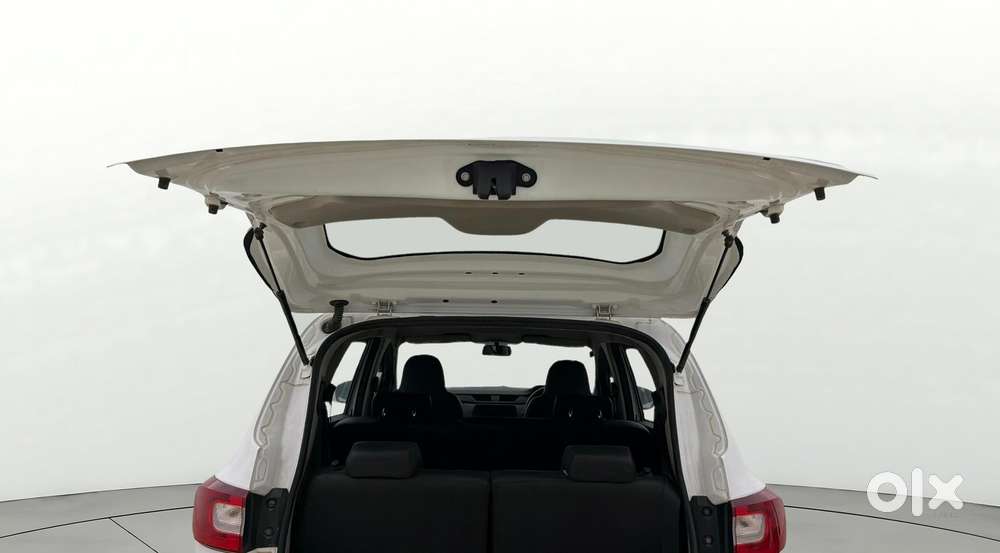 Renault Triber 1.0 Rxe, 2020, Petrol